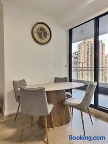 iconic World Square Apartment Sydney City - Image 3