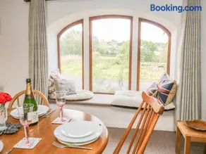 Barn Cottage - Image 3