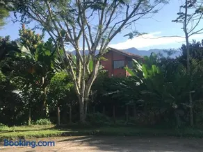 Casa de praia com piscina e clima de montanha - Image 2