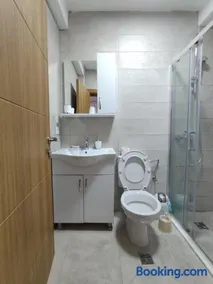Peak Treats Apartment - Image 3