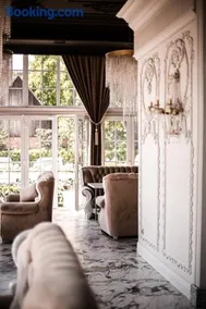 Hotel Aristocrat - Image 3