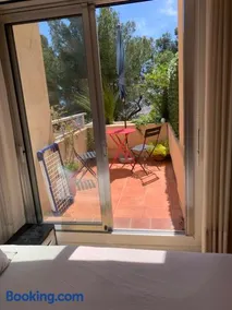 Chambre d hôte avec clim terrasse et petit déjeuner Hauteurs de Nice - Image 4