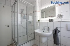 Ferienwohnungen Möhnesee - zentral, stilvoll und ruhig mit Balkon und Boxspringbetten - Image 3