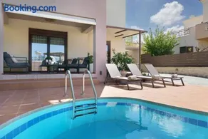 Villa Los Pacos - luxury 3-bed villa near Rethymno with spectacular sea view - Image 2