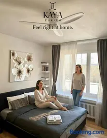 KAYA Zurich Apartment GOLD - Downtown Deluxe Sudio Apt - Image 1