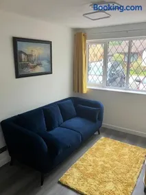 Newly refurbished Annexe - Image 4