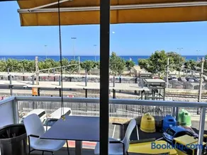 Luxury Apartment Accommodation, next to beach & train station Calella - Image 1