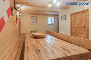 Chalet Blanchon - Image 2