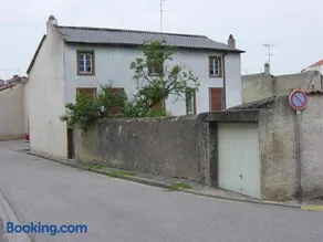 Louise's Loft - Image 1