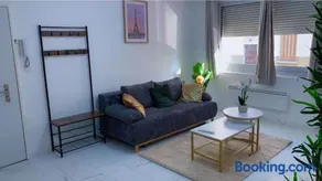 OT Appart City Logement élégant et central - Image 1