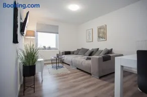 WohnZauber Große Ferienwohnung für 6 Personen mit Hund - Image 2