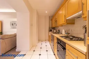 Stay at City of London - Image 2