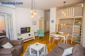 Apartment Dora near Sea and Center with Private Garage - Image 3