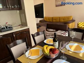 GRAND APARTMENT BOGORIDI - top center near to sea and sea garden - Image 2