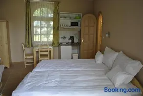 Sárvárfürdő Apartmanház - Image 3