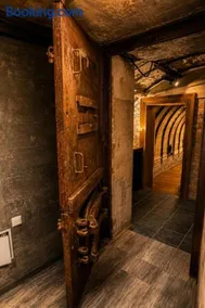 Stary Bunkier - luksusowy apartament w autentycznym niemieckim schronie z II WŚ - Image 1