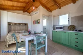 Cottage Alchimiza Isola Rossa Hills - Image 3
