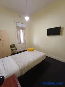 PETERBOROUGH HOTEL - Image 5