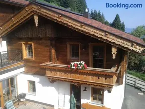 Kama Alm - Image 1