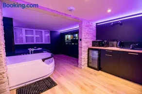 Cristal Room - Image 1