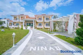Nina Studios 2 - Image 2