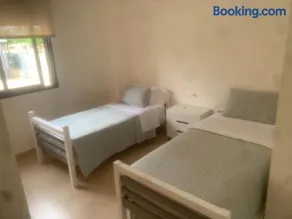 Apartamento bajo esquinero en Panorámica golf - Image 2