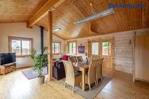 JEM Lodge - Image 3