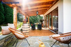 ForRest House Jacuzzi & Sauna - Image 4