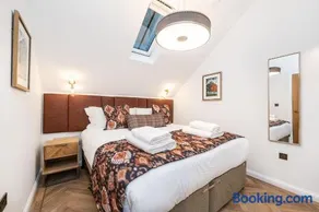 The Coach House - Image 3
