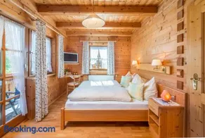 MEINE HEIMAT - Charming Mountain Apartments & Free Summercard - Image 3