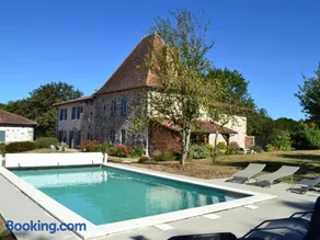Gîte 17ème siècle avec piscine privée et jardin, animaux acceptés - Image 1