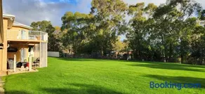 Tranquil Bush Setting Apartment Hobart 2 Bedroom and pet friendly - Image 3