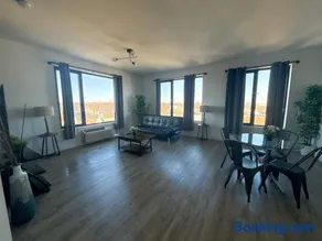 Luxury Apartments - Newark Int Airport - Evonify Stays - Image 3
