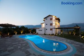 Panorama Hills Villa - Image 1