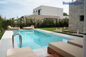 Kinderfreundliches charmantes Apartment mit Pool und Garten | Strand in der Nähe - Image 3