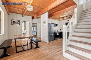 River Haus Sequoia | Hot Tub+New+King Beds+Views! - Image 2