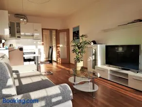 New apartment with garage parking - Image 1
