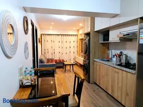 Departamento Moderno en Wanchaq, 2 Habitaciones, Vista y Lavadora y Secadora - Image 4
