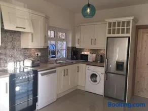 An Uaimh , superb 6 bedroom house. - Image 2