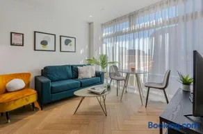 MySquare Premium Apartment near Liverpool Street Station - Image 2