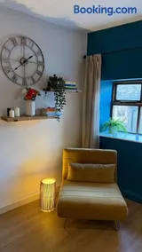 Victoria Boutique Apartment - Image 4