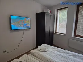 1А1 Apartament - Image 2