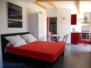 Nuit calme sur domaine - Image 4