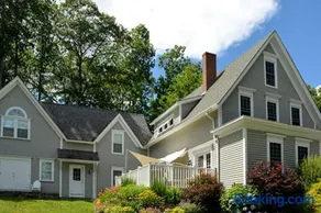 Gorgeous water-view home & attached apartment with washer/dryer - Image 1
