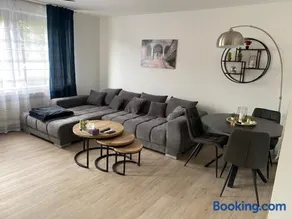 Hindenburg Apartments - Image 2
