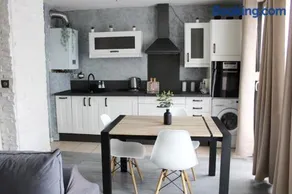 Cosy Appart - Proche Eurexpo - Balcon - Parking - Spacieux T2 - Image 2