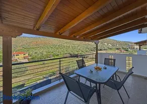 Spacious 3bd Apartment in Lefkakia, Nafplio - Image 4