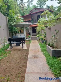 Sudu Guest - Image 4