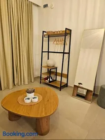 Nefeli Nikiana Rooms - Image 4
