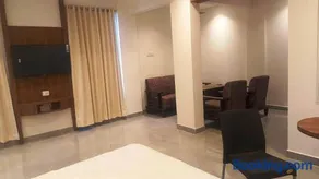 HOTEL GRAND RESIDENCY - Image 4
